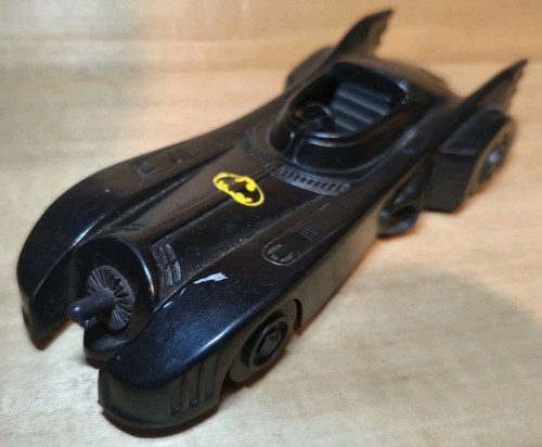 Batmobile voiture film dessin - batmobile,
