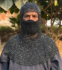 Capuche en cotte de mailles