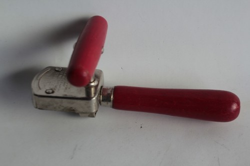 Ancien ouvre boîte - , edlund