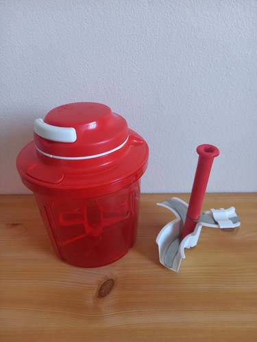 Extra chef tupperware - tupperware, robot