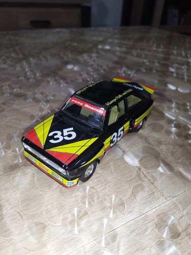 Bburago cod 0118 ford - cod.,
