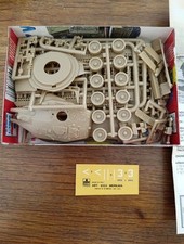 Maquette plastique ESCI 1 /72 tank Merkava 