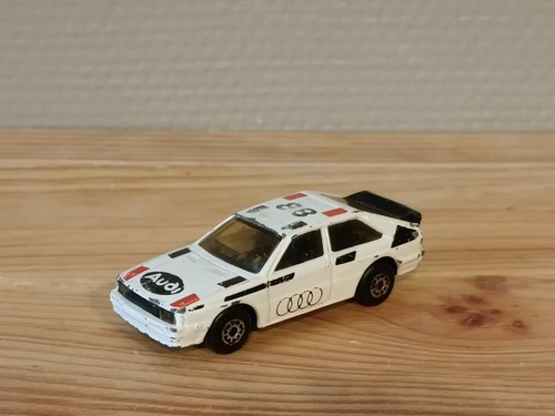 Véhicule miniature audi - véhicule,