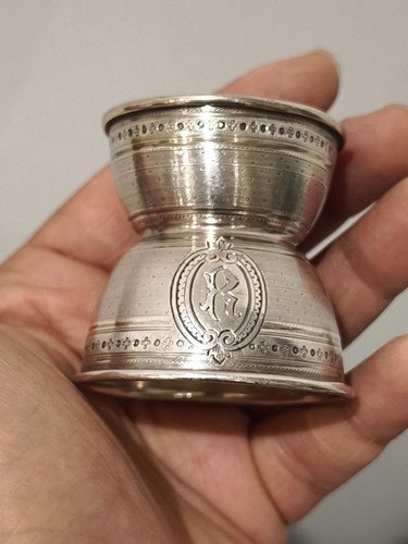 Joli coquetier argent - joli,