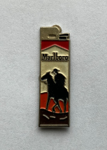 Pin tabac briquet - -,