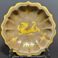 7.6 "Palette ornée d'or en