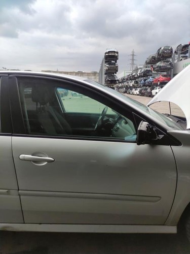 Porte avant droit renault - porte,