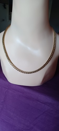 Magnifique collier plaque - magnifique,