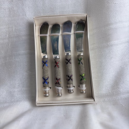 Vtg discontinued pier - vtg,