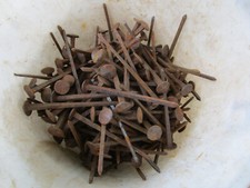 30 Clous fer longueur 8 cm têtes facettes D. 1,4 cm tige carré porte placard