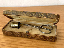 Nécessaire de couture dans son écrin