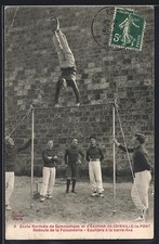 CPA Joinville-le-Pont, Équilibre à la barre fixe à l´École Normale de Gymnastiq 
