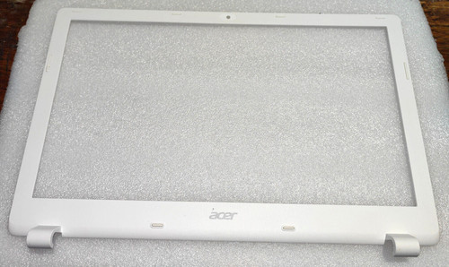 Plasturgie contour écran - , /