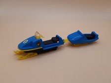 JOUET ANCIEN MAJORETTE MOTO NEIGE + REMORQUE SKIS JAUNES