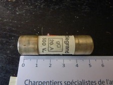 FUSIBLE 14X51 20A GG PERCUTEUR LEGRAND 014520