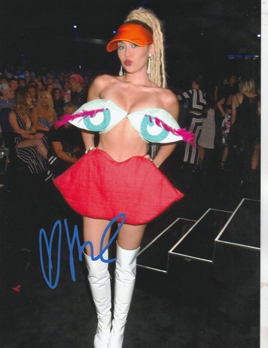 Miley cyrus signed photo - cyrus,