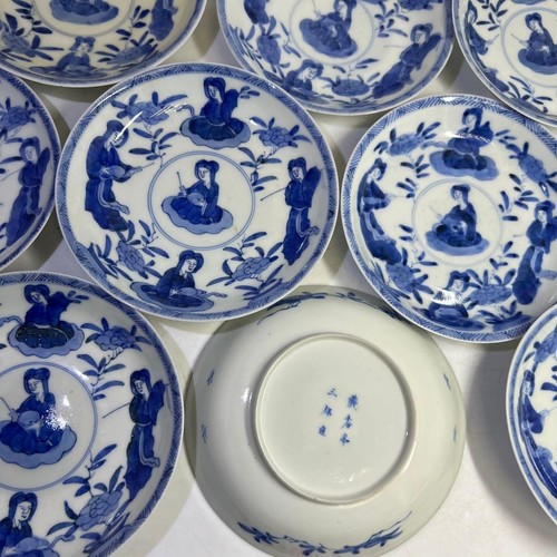 Lot assiettes japonaises - lot,