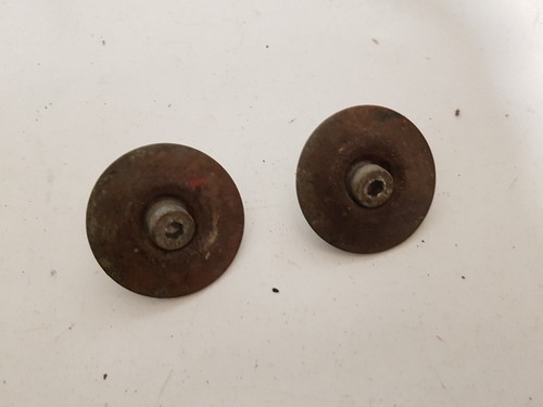 Vis roues de - 2,
