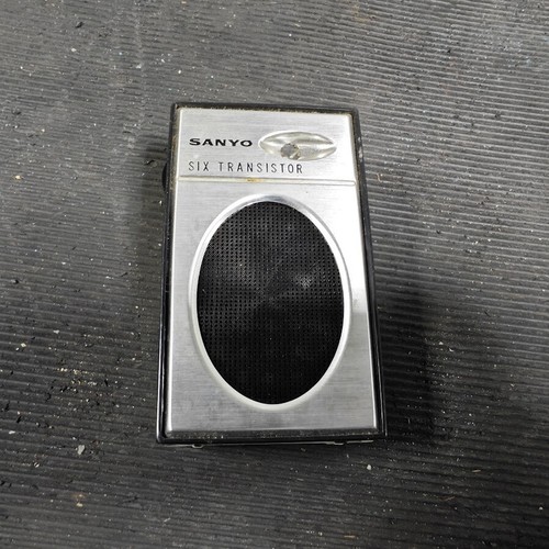 Radio sanyo six - transistors,