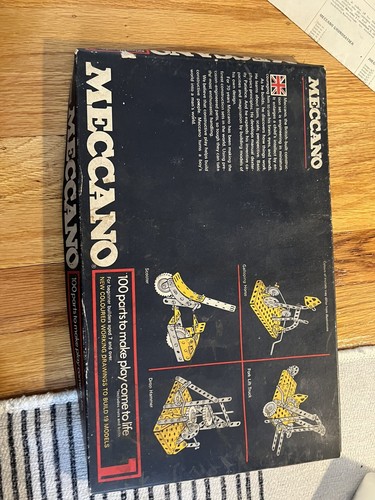 Vintage meccano set - vintage,