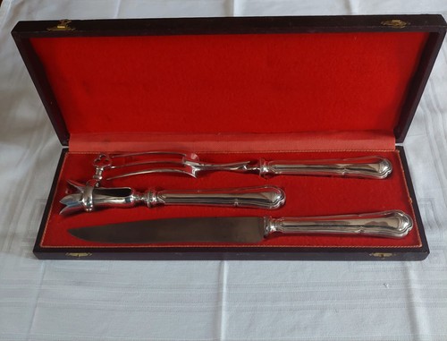 Service decouper gigot en - ,