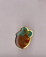 Pin's chocolaterie / Chocolat Jeff de Bruges (oeuf de paques époxy)