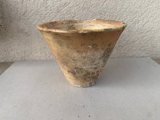 ancien pot à résine des