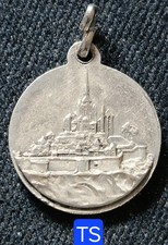 Dépt 50 Mont St Michel - Belle Méd. Argtée 21mm- St Georges Terrassant Le Dragon