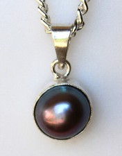 Perle de Tahiti Noire de 9,40 ct - Certificat AGI - Pendentif Argent + Chaîne