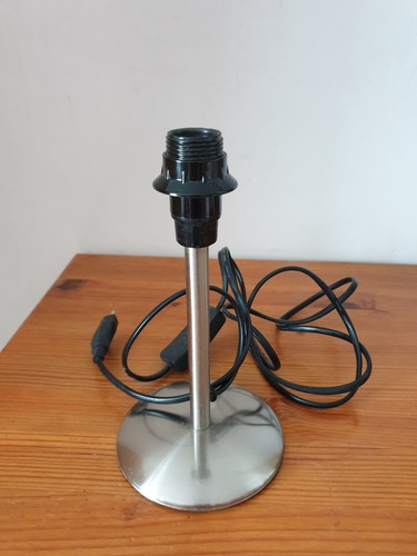 Pied lampe métal - pied,