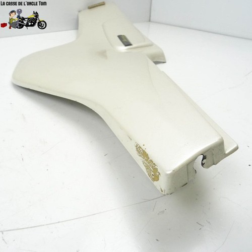 Cache latéral gauche bmw - bmw, 1100