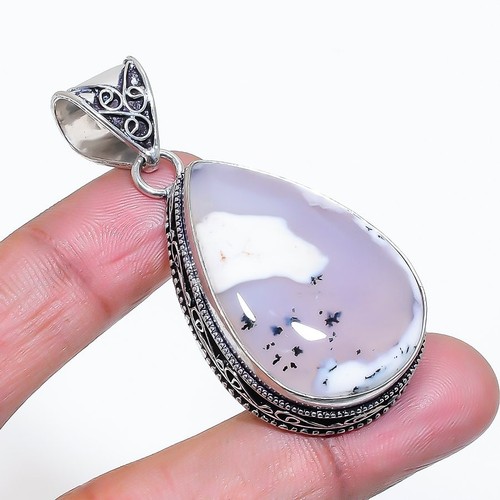 Pendentif pierre précieuse