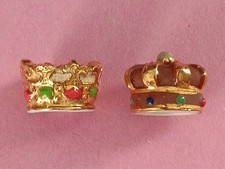 Deux fèves COURONNES ROYALES