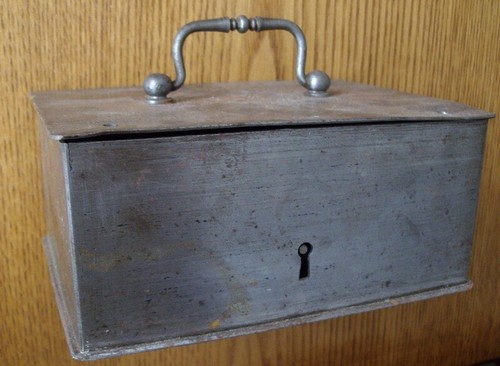 Ancien coffre fort - , portatif