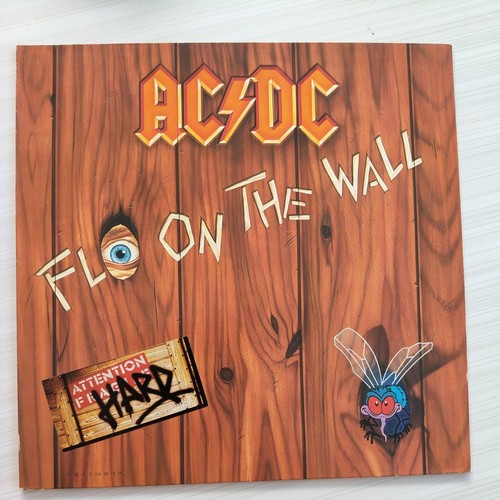 Fly on the wall - -,