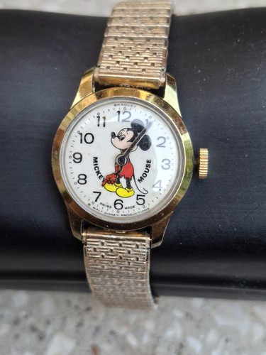 Montre mécanique suisse
