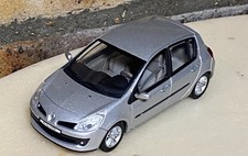 Renault CLIO 3 - 2005  SOLIDO