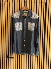 Chemise à manches longues