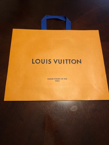 Louis vuitton paper bag - louis,