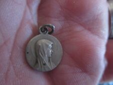 Ancienne mini médaille religieuse vierge notre dame lourdes 13mm  1,44gr. n4
