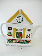 * THEIERE DE COLLECTION TEAPOT