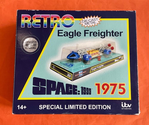 Figurine space 1999 special - ,