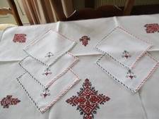 Nappe+ serviettes  , centre de