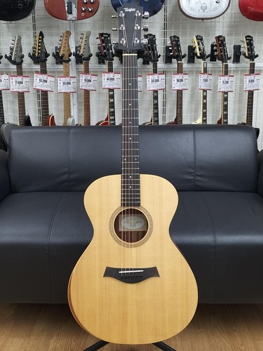 Guitare acoustique électrique