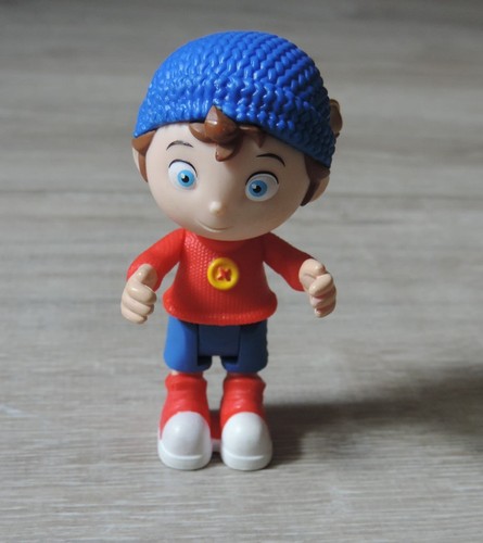 Figurine oui - oui-oui, articulee