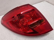 Feu arriere principal gauche