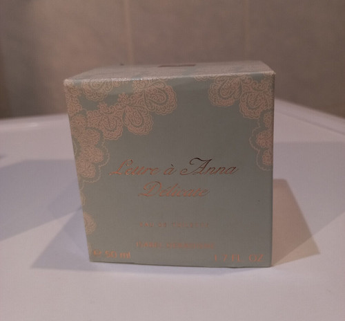 Lettre anna délicate - lettre, eau