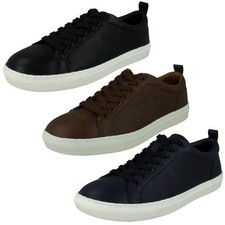 Chaussure Basse À Lacets