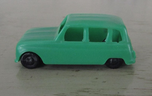 Voiture miniature plastique
