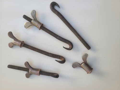 Crochets anciens fer vis - crochets,
